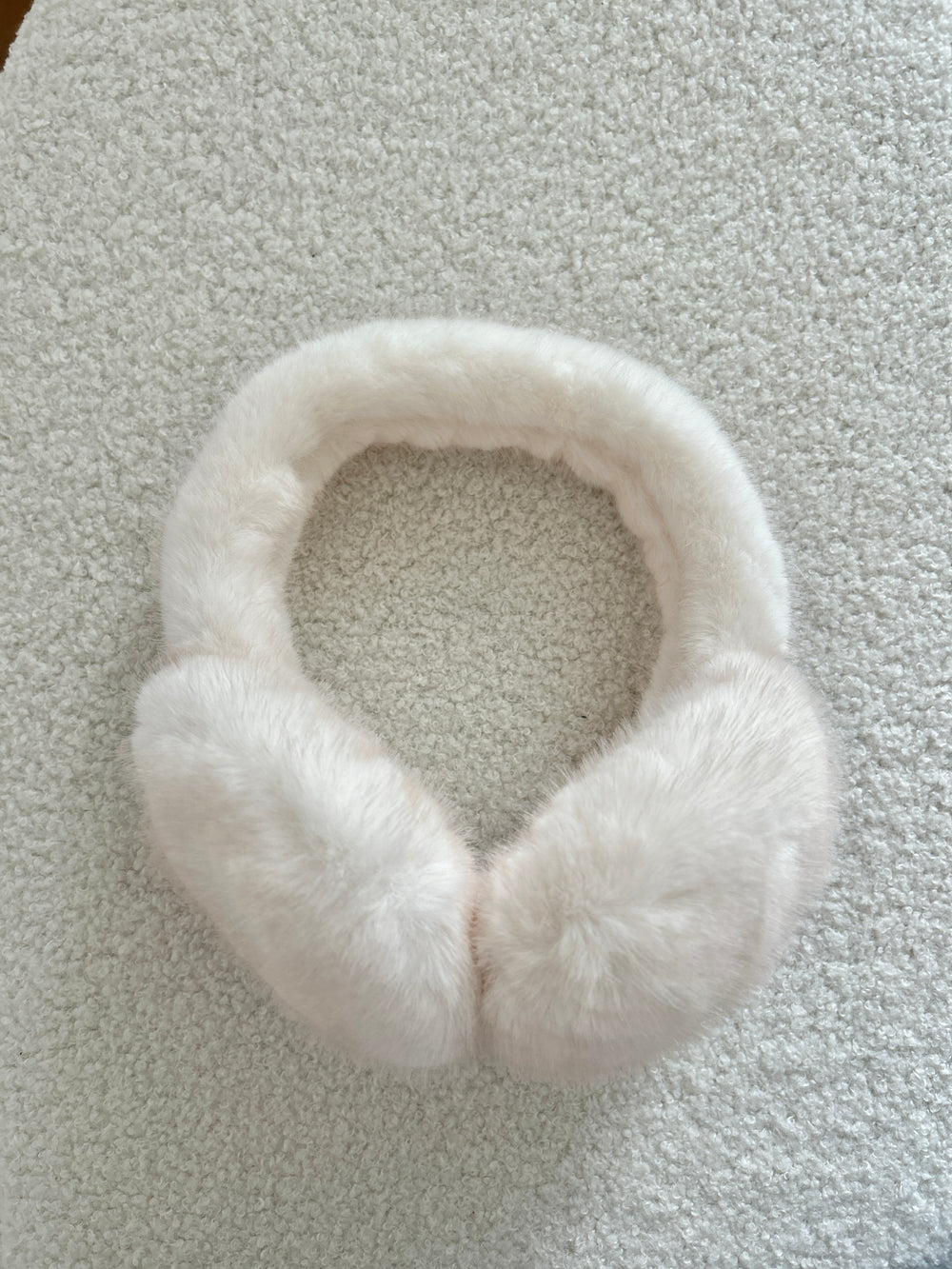 Caches-oreilles Loriane