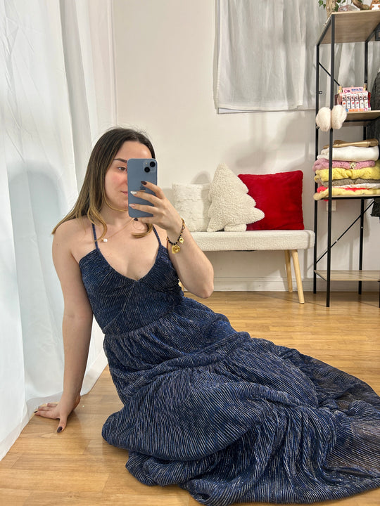 Robe longue dos nu brillante