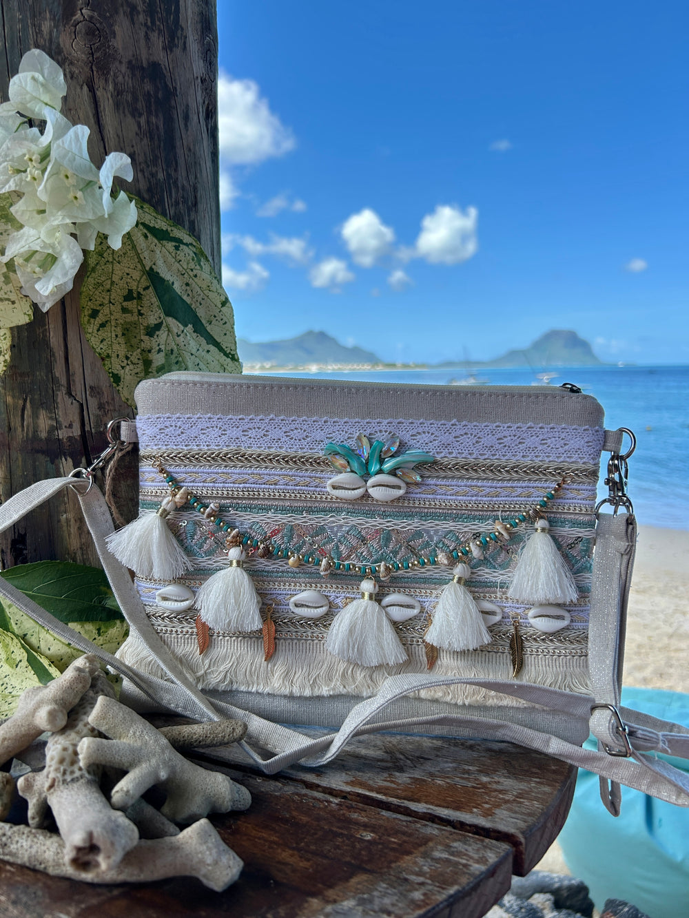 Pochette bohème bleue