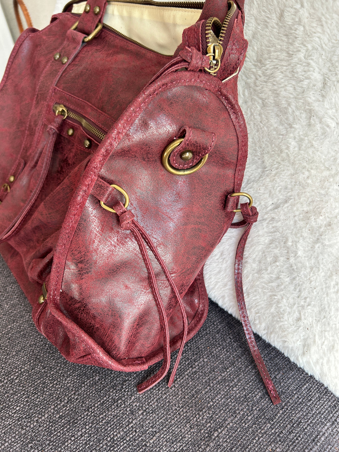 Sac à main en cuir Isis taille L