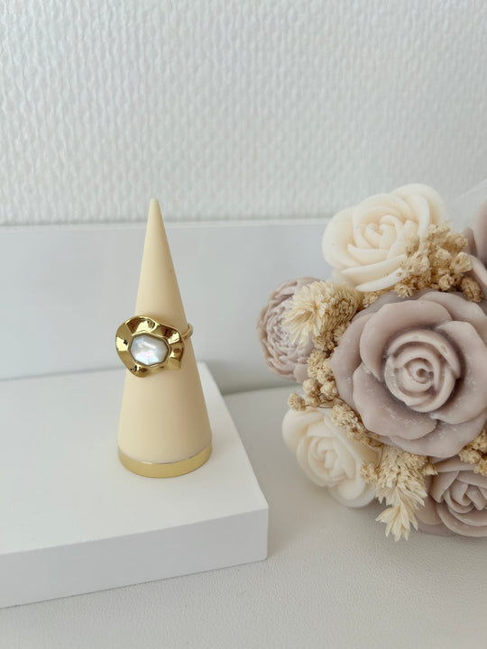 Bague pierre Blanche