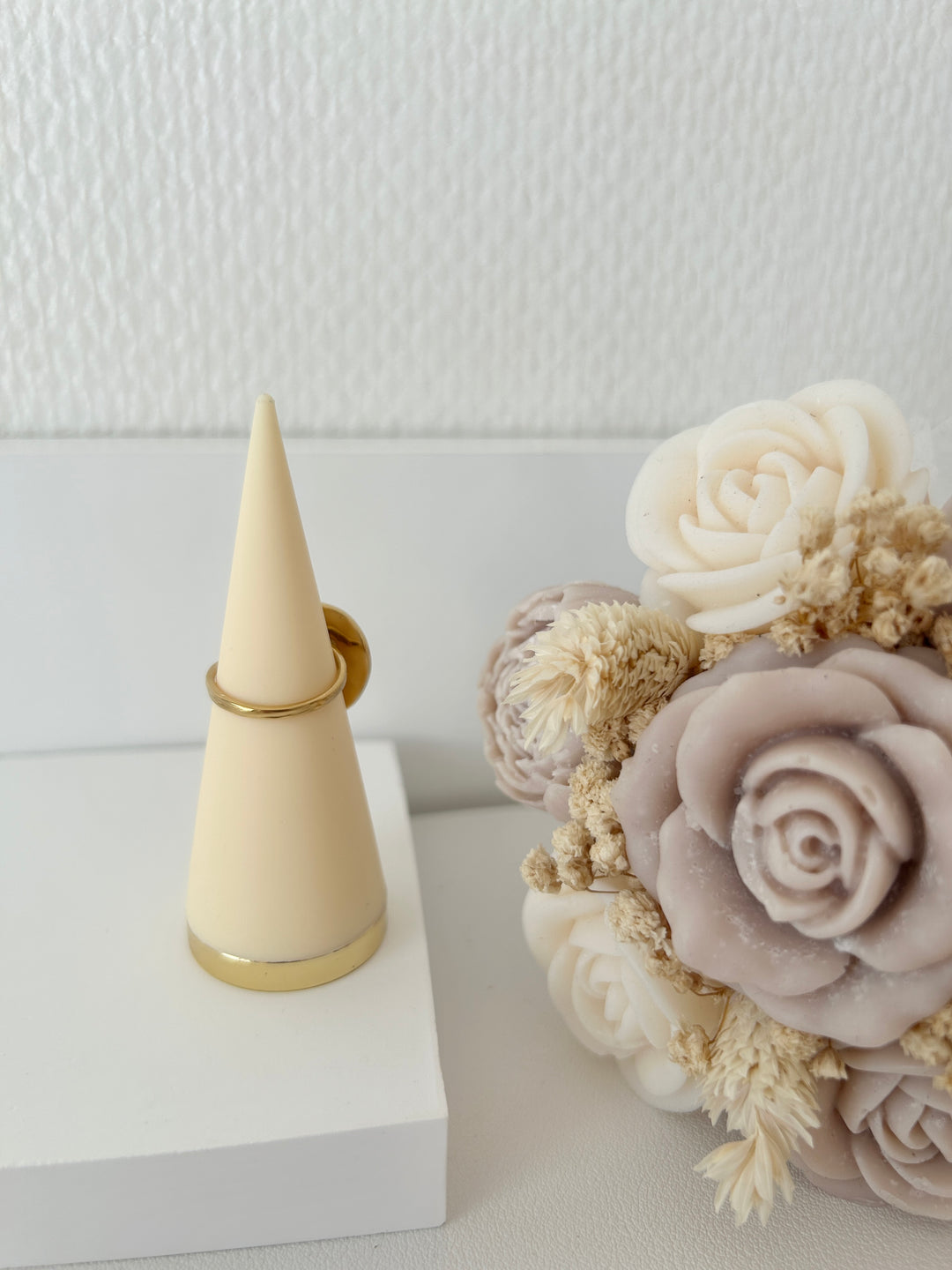 Bague pierre Blanche